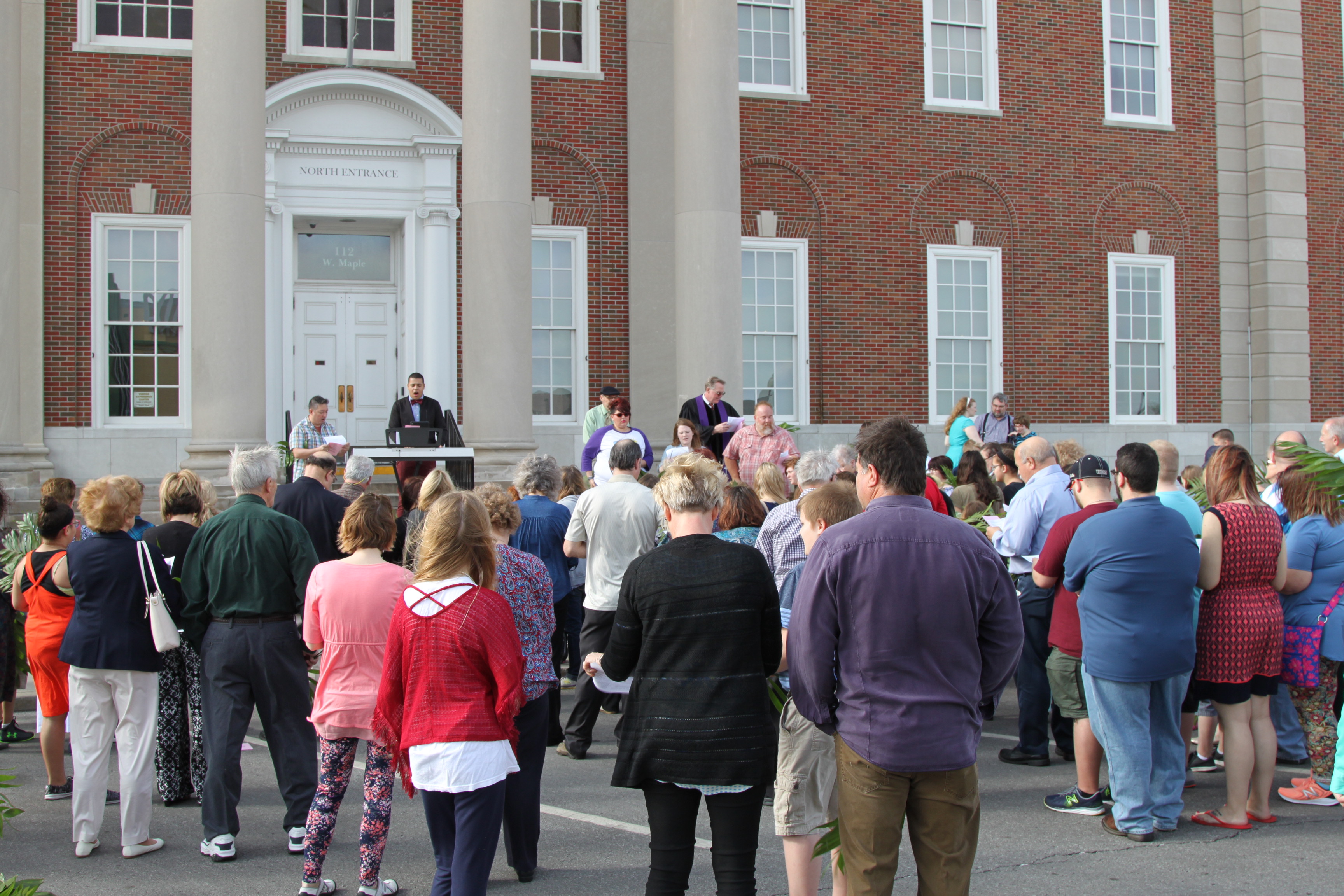 Palm Sunday 17 015.JPG